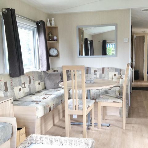 CHALET 6 personnes - 575 (max. 4 adultes)