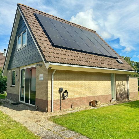 BUNGALOW 6 personnes - 06