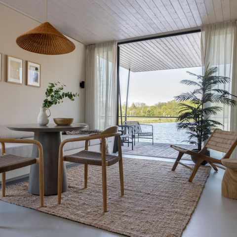 LODGE 4 personnes - Pavillon d'eau