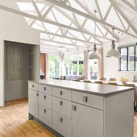 MAISON 16 personnes - Réunion du 16C