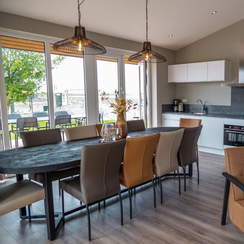 MAISON 10 personnes - Juste la nature