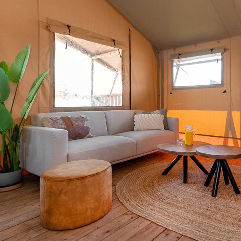 TENTE TOILE ET BOIS 6 personnes - Joueur de flûte