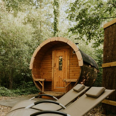 BUNGALOW 2 personnes - Luxueux loft en forêt avec bain à remous et sauna