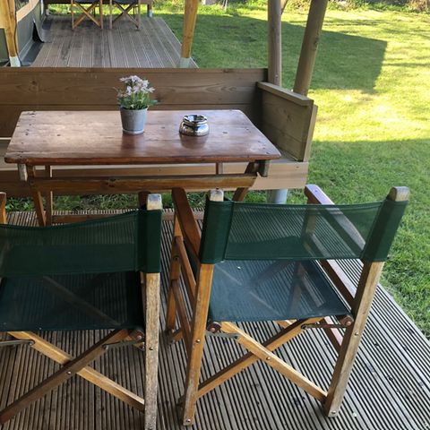 Tente en toile et en bois 4 personnes - Lodge Compact
