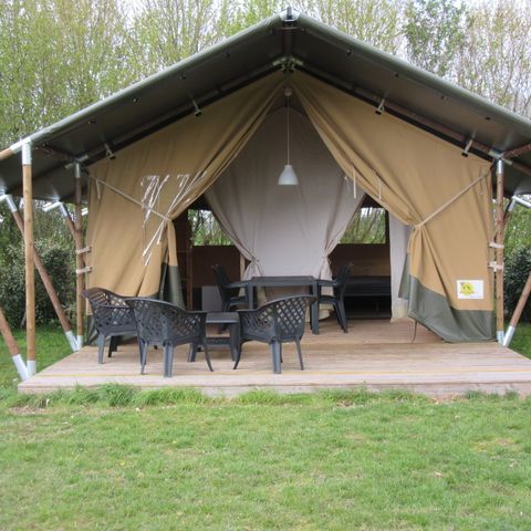 TENTE TOILE ET BOIS 4 personnes