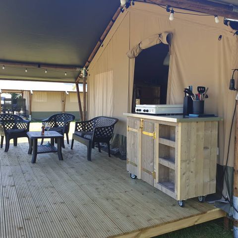 TENTE TOILE ET BOIS 6 personnes
