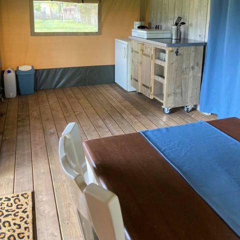 Tente en toile et en bois 4 personnes