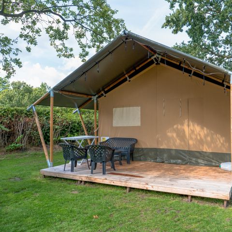 Tente en toile et en bois 6 personnes - y compris toilettes