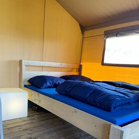 Tente en toile et en bois 6 personnes