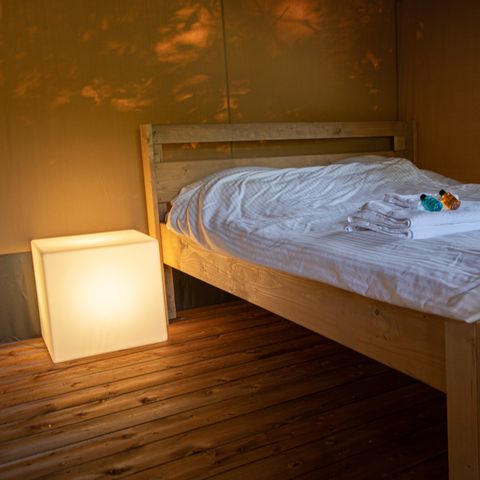 Tente en toile et en bois 6 personnes