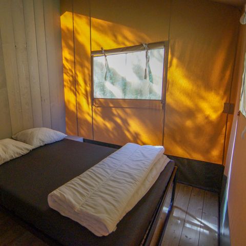 Tente en toile et en bois 4 personnes