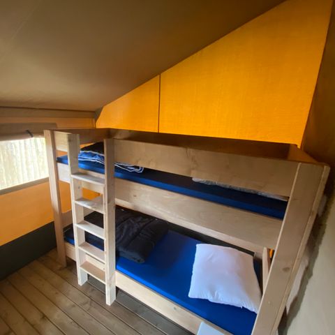 Tente en toile et en bois 4 personnes - y compris les toilettes