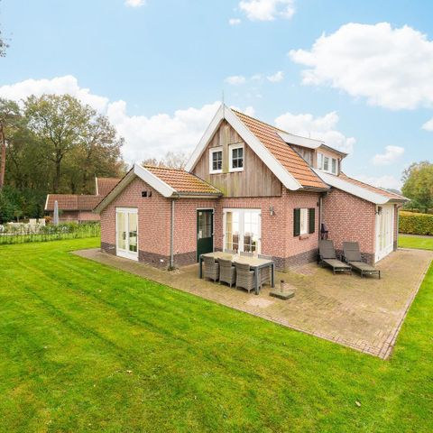 MAISON 6 personnes - BGL137