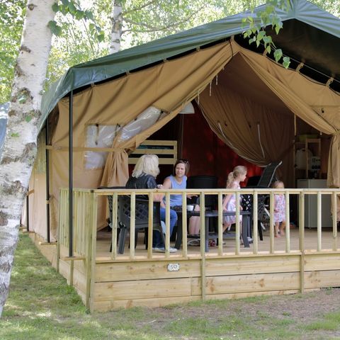 TENTE TOILE ET BOIS 6 personnes