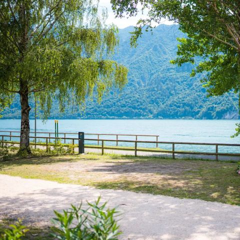 Emplacement - Vue Lac Idro
