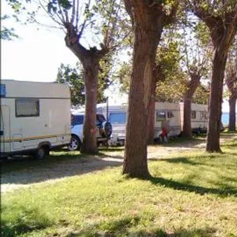 Emplacement - Small 40 m²