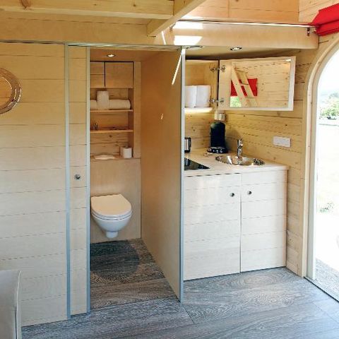 HÉBERGEMENT INSOLITE 2 personnes - Carré d'étoiles  climatise / avec petit déjeuner / 2 pers inclus / Spa privatif en option