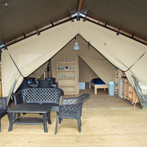 TENTE TOILE ET BOIS 6 personnes
