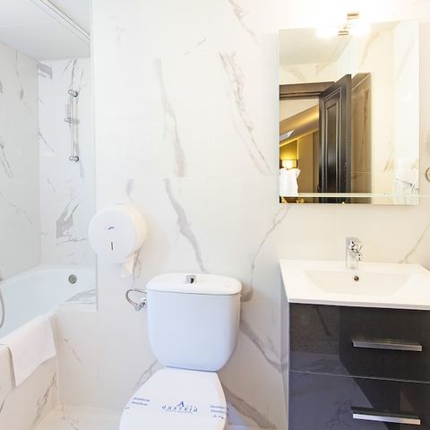 Chambre 2 personnes - Chambre d'hôtel