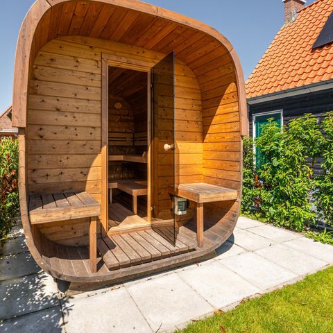 VILLA 6 personnes - Paris avec bain à remous et sauna à barils