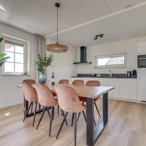 VILLA 7 personnes - Villa de jardin avec bain à remous et sauna