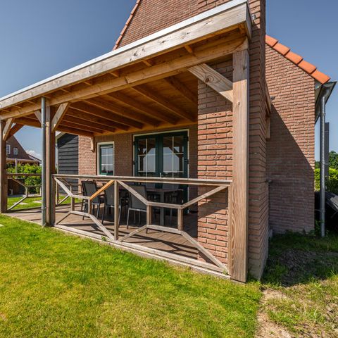VILLA 7 personnes - Villa de jardin avec bain à remous et sauna