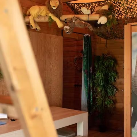 BUNGALOW TOILÉ 6 personnes - Tente bungalow Maison de la jungle