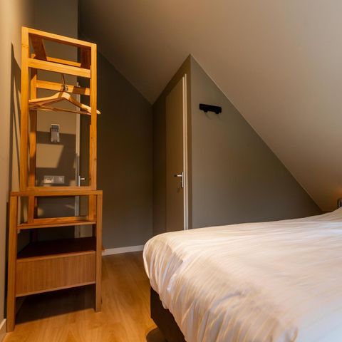 VILLA 6 personnes - Villa forestière avec bain à remous et sauna