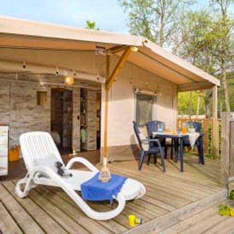 Tente en toile et en bois 4 personnes - Lodge 4p 2ch ***