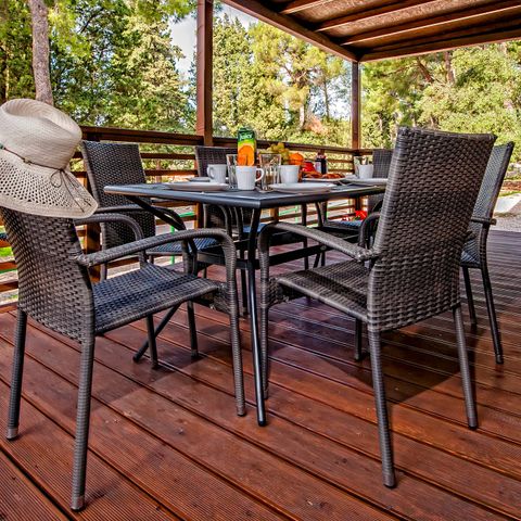 Mobilhome 4 personnes - Mobil-home | Comfort XL | 2 Ch. | 4 Pers. | Terrasse surélevée | 2 SDB | Clim. | TV