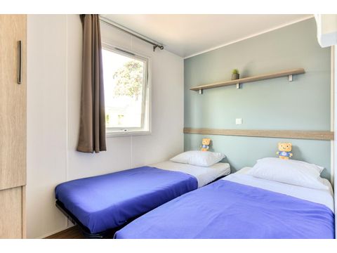 MOBILHOME 10 personnes - Mobil Home Family 5 Pièces 8 adultes + 2 enfants de 12 ans maximum Climatisé + TV